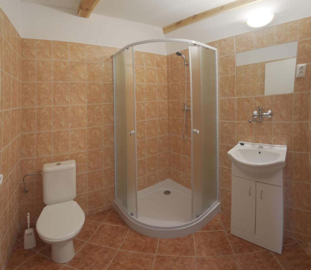 Blatsky Dvur Aparthotel Veseli nad Luznici Exterior photo